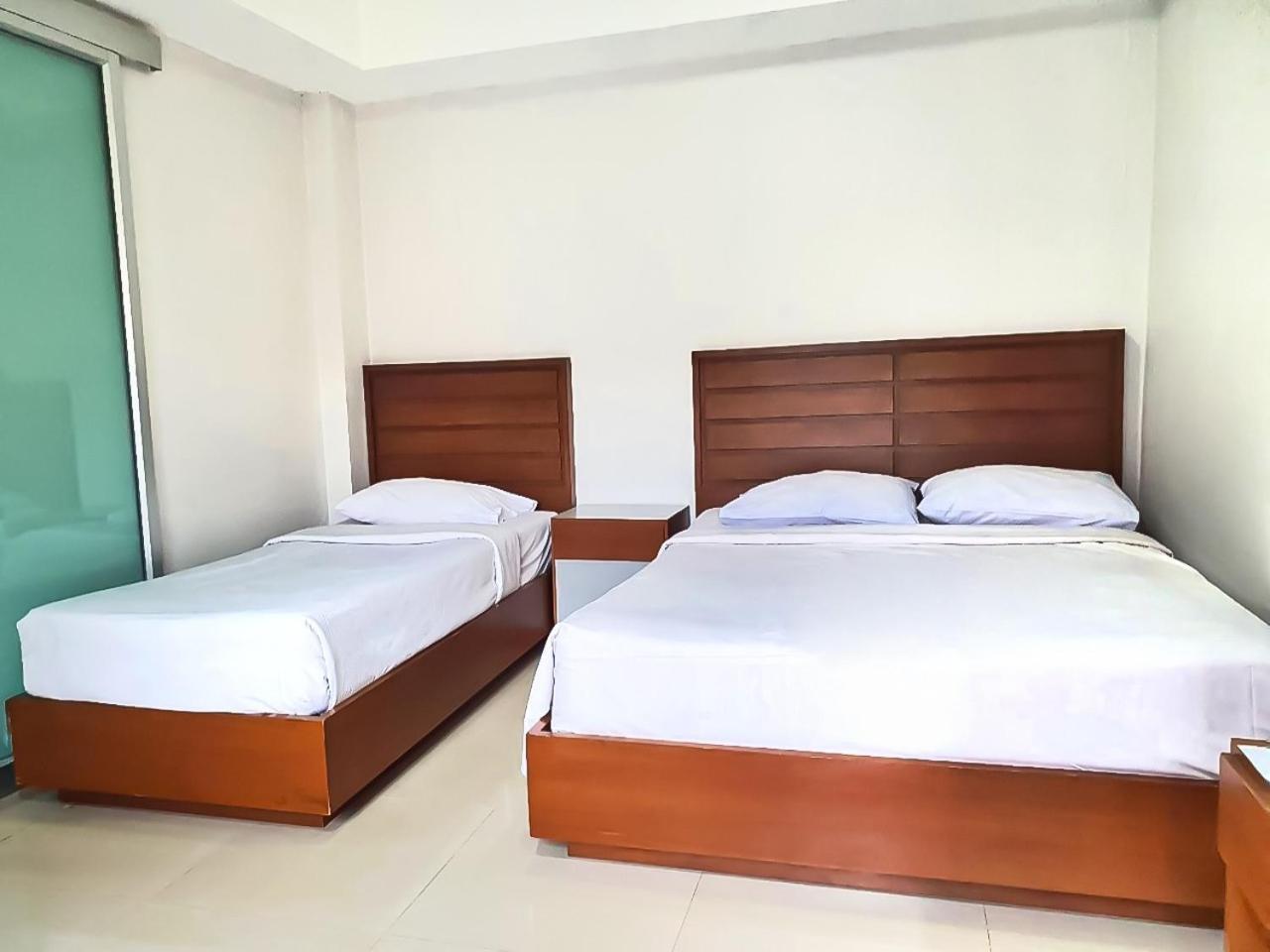Wangkaew Hotel Пхитсанулок Экстерьер фото