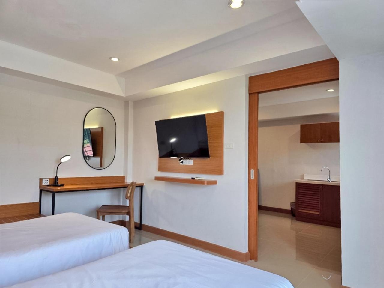 Wangkaew Hotel Пхитсанулок Экстерьер фото