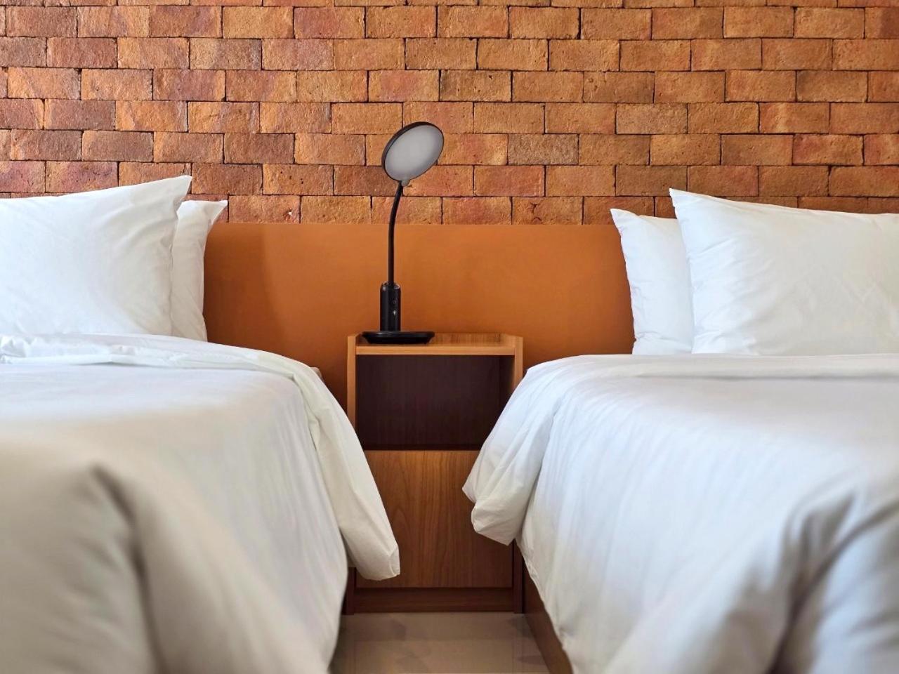 Wangkaew Hotel Пхитсанулок Экстерьер фото
